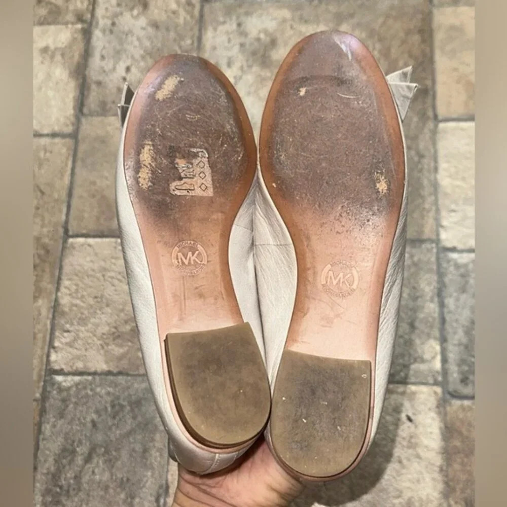 Michael Kors Size 6.5” - Picture 5 of 7